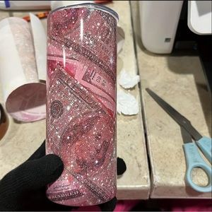 cute tumblr. i can make any:)